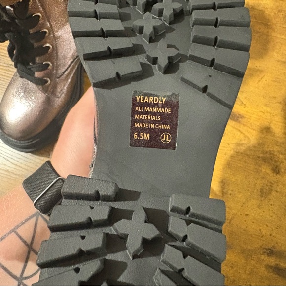 POP Women's Metallic Combat Yeardly Block Heeled Boots NEW 6.5 - Picture 7 of 7